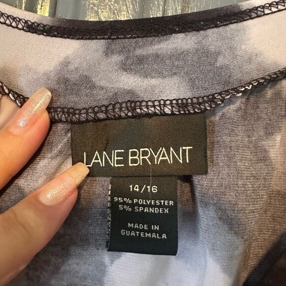 Lane Bryant Black and White Patterned Blouse - Picture 4 of 4